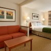 Отель Country Inn & Suites by Radisson, Dayton South, OH, фото 7