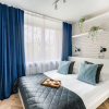 Отель Charming Apartment for 6 by Renters, фото 6