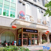 Отель Longhu Sunny Holiday Hotel, фото 1
