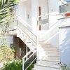Отель Fabulous Apartment Across Flisvos в Афинах