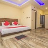 Отель OYO 28105 Hotel Blue Sapphire, фото 18