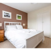 Отель Central Flat in Londons Battersea Sleeps 6, фото 5