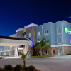 Отель Holiday Inn Express & Suites Rockport - Bay View, an IHG Hotel, фото 1