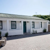 Отель Langebaan Kite Cottages, фото 1