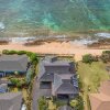 Отель Niulani Lanikai - Kauai Beach House 4 Bedroom Home by Redawning, фото 39