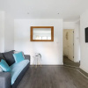 Отель Modern Contemporary 2 Bed With Garden, фото 17