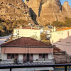 Отель Designer Suite Amazing View Of Meteora 1 Bedroom Apts, фото 13