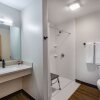 Отель Travelodge by Wyndham Lovell/Bighorns, фото 9