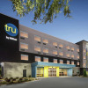 Отель Tru by Hilton Savannah Midtown, GA, фото 1