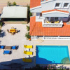 Отель Infinity Sunshine Villa, фото 1