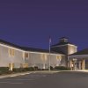Отель Country Inn & Suites by Radisson, Dunn, NC в Данне