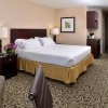 Отель Holiday Inn Express Hotel & Suites River Park, an IHG Hotel, фото 26