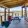 Отель Rustic Marshall Getaway: Mountain View & Fire Pit!, фото 13