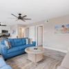 Отель Unit B 2nd fl 2nd fl Hideaway 2 Block to Beach Parking, фото 8