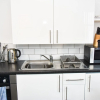 Отель Lovely Modern Studio Apartment in Liverpool City, фото 12