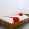 Отель OYO 90111 Almeerah Homestay Syariah Near RS Hermina, фото 20