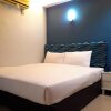 Отель Swing and Pillows at PJ KD в Петалинге Джайя