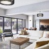 Отель Delta Hotels by Marriott Phoenix Mesa, фото 6