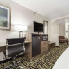 Отель Quality Inn & Suites, фото 4
