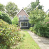 Отель Family Home with Lush Garden And Games Room in the Heart of Artists' Town Bergen, фото 19