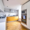 Отель Iconic Quartermile Old Town 3 Bed Duplex, фото 5