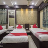 Отель OYO 17216 Classic Lodge, фото 4