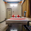 Отель OYO 19937 Hotel Rajkamal International, фото 8