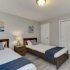 Отель Stylish 3BR 3BA Colonial House by Cozysuites, фото 20