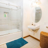 Отель International Travelers House Adventure Hostel, фото 9