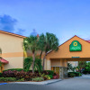 Отель La Quinta by Wyndham Fort Lauderdale Pompano Beach, фото 15