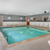 Отель Comfort Suites Manchester, фото 17