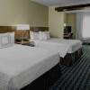 Отель Fairfield Inn & Suites Lansing at Eastwood, фото 20