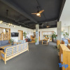 Отель Seven Letters·One Chijianshan Boutique Homestay (Xingyi Wanfenglin Branch), фото 2