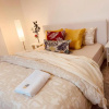 Отель Modern & Luxurious Central Home - Free Parking, фото 2
