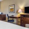 Отель Quality Inn & Suites, фото 34