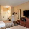 Отель Stayable Suites Jacksonville West, фото 27