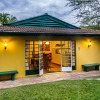 Отель Jacana Gardens Guest Lodge, фото 1