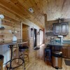 Отель Southern Comfort 4 Br Cabin, фото 5