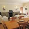 Отель Comfortable Airy 5-bed Apartment in Llandysul, фото 5