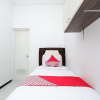 Отель OYO 1884 Sunshine Hostel, фото 22