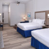 Отель Holiday Inn Express & Suites Houston E - Pasadena, an IHG Hotel, фото 5
