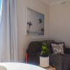 Отель Sun-drenched 1 Bed Studio Apartment In Newtown, фото 20