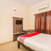 Отель OYO 15711 Athiti Residency, фото 2