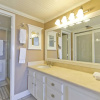Отель Edgewater Condominium 207, фото 12