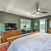 Отель Dripping Springs Cabin w/ Pool, Hill Country Views, фото 17