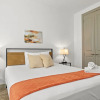 Отель TWO Modern Waterfront Cozysuites Unit 1042, фото 4