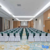 Отель Holiday Inn Express Huangshi Cihu Lake, an IHG Hotel, фото 24