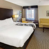 Отель La Quinta Inn And Suites Milwaukee Delafield, фото 14