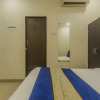 Отель OYO 10103 Hotel Aviva, фото 3