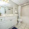 Отель Emerald Beach 1130  by Best Beach Getaways, фото 10
